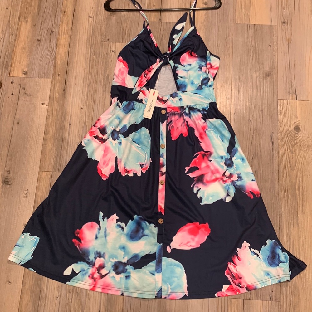 Vote Pretty dress
